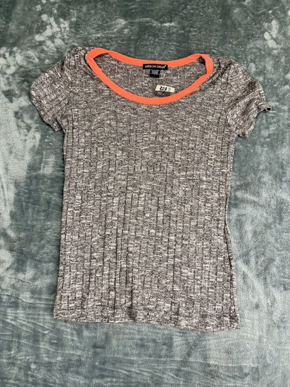 American Dream Womens Ribbed Knit Short Sleeve Top Gray & Orange Trim L NWT
